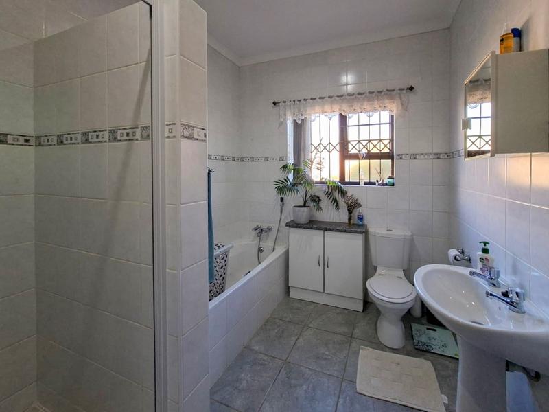 3 Bedroom Property for Sale in Heather Park Western Cape